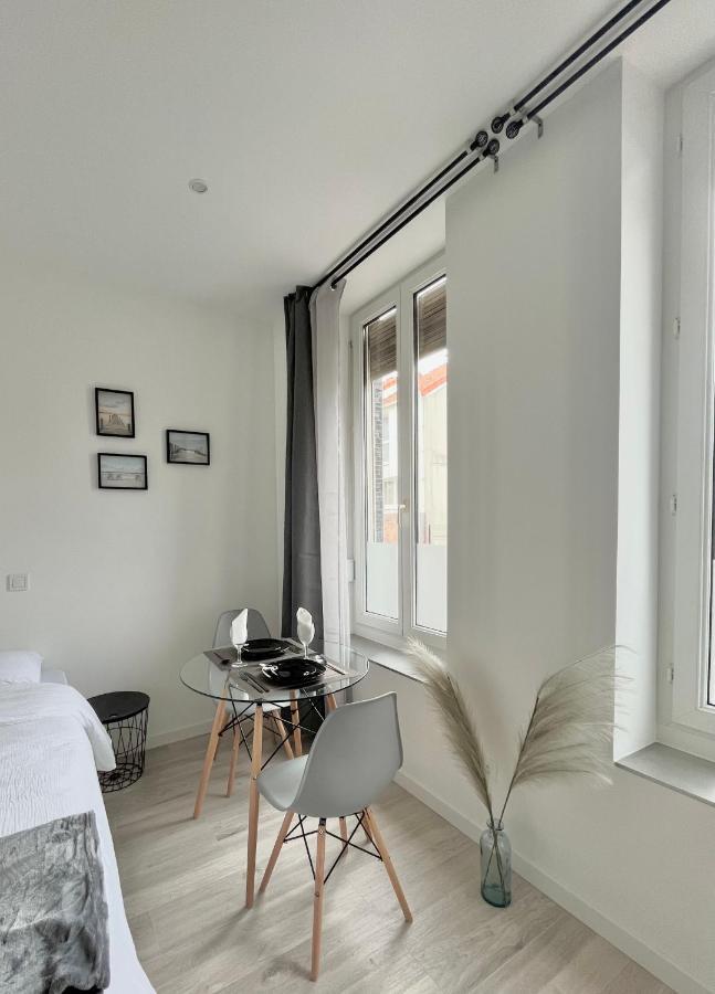 Onyx D'Opale Apartment Calais Exterior photo
