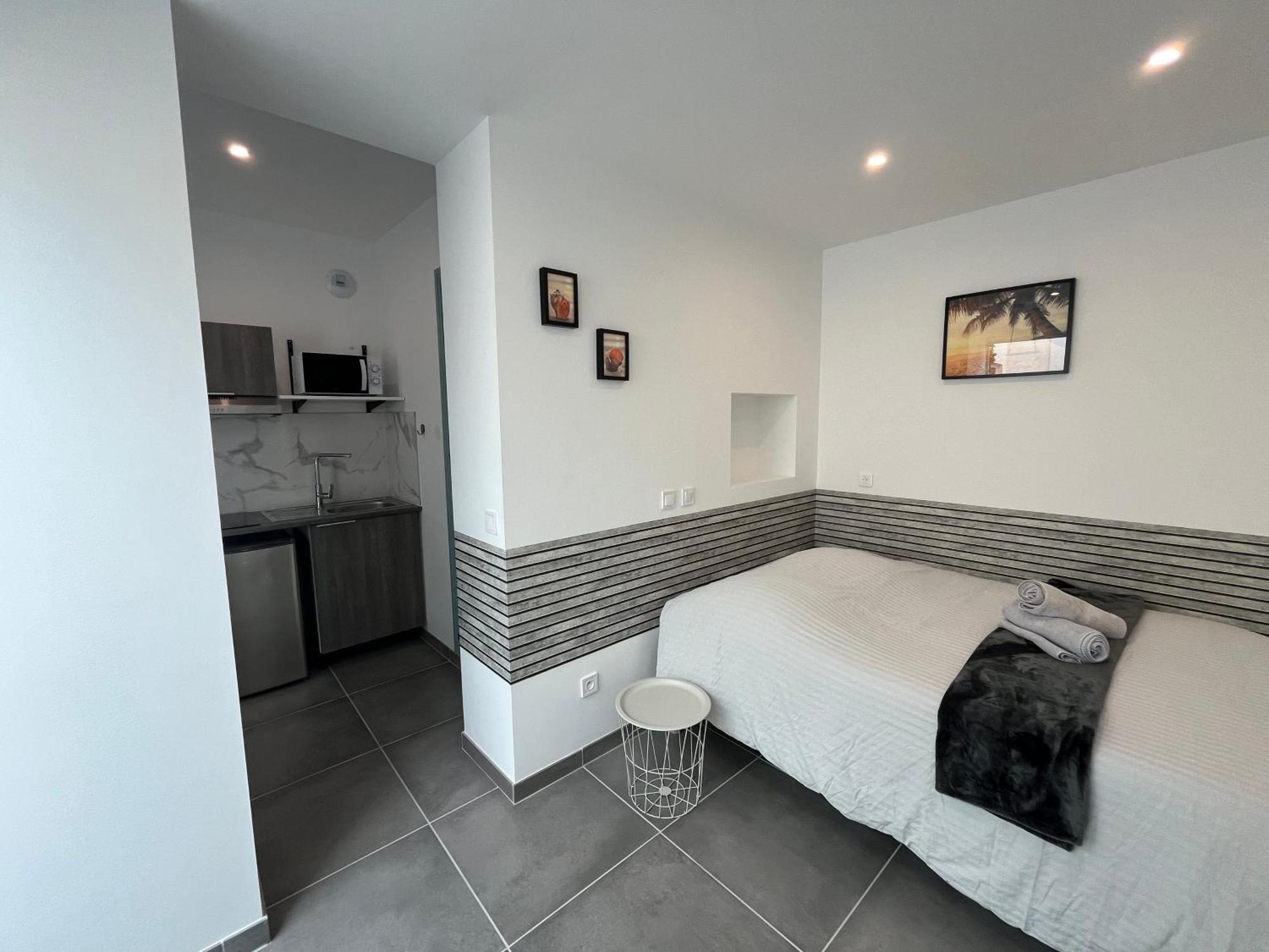 Onyx D'Opale Apartment Calais Exterior photo